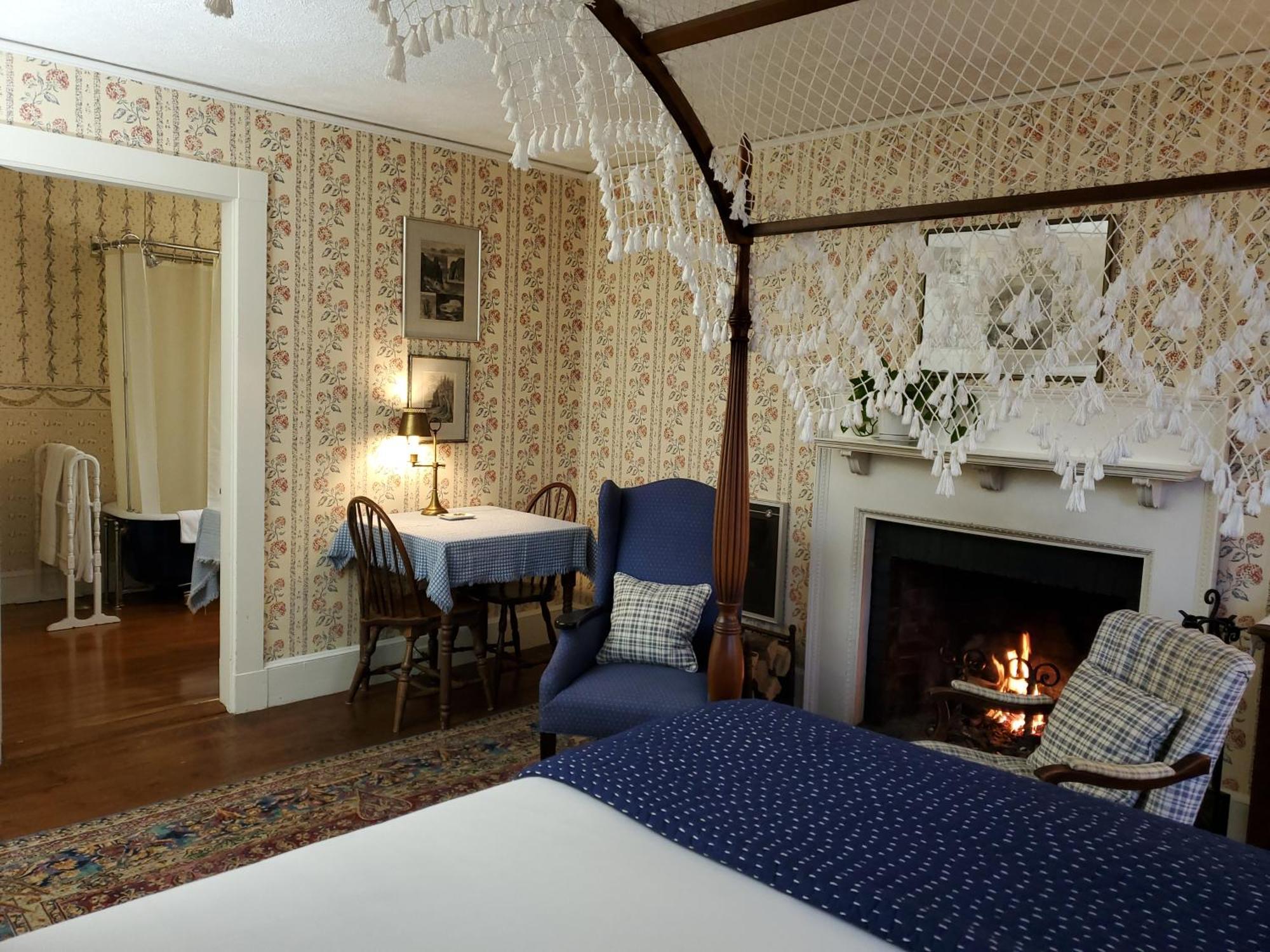 Harbourside Inn Northeast Harbor Extérieur photo